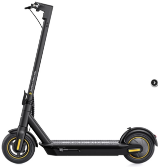 ENGWE Y1 -  opvouwbare elektrische scooter -  10 inch 3.0 inch band -  350W motor, 25 km / h snelheid, 13Ah batterij, 65 km kilometers