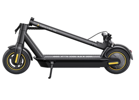 ENGWE Y10 -  opvouwbare elektrische scooter -  10 inch 3.0 inch band -  350W motor, 25 km / h snelheid, 13Ah batterij, 65 km kilometers