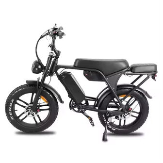 C80 Max Fatbike - Dubbele Accu - Zwart + alarm + voetsteunen + kettingkast + tas + telefoonhouder
